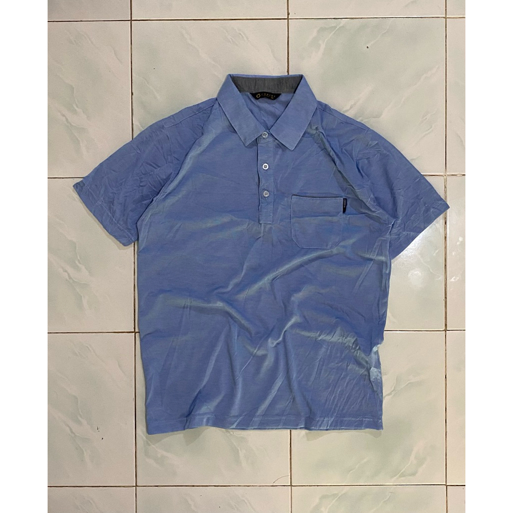 Kaos kerah poloshirt polo casual atasan pria cowok laki laki Cerini by pat biru denim second