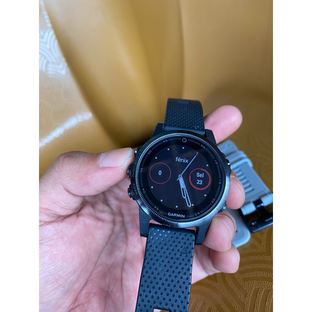 Garmin Fenix 5S