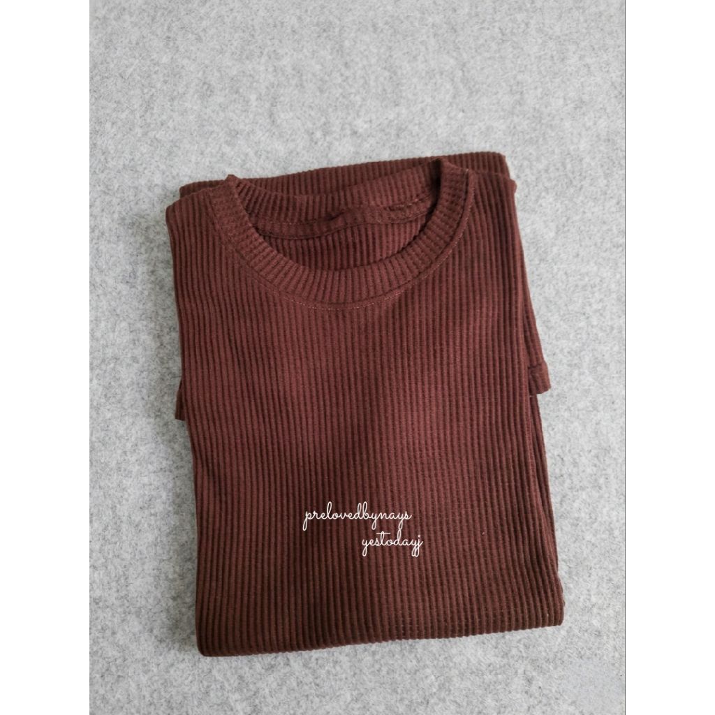 [Preloved] Kaos Atasan Knit Waffle Tunik