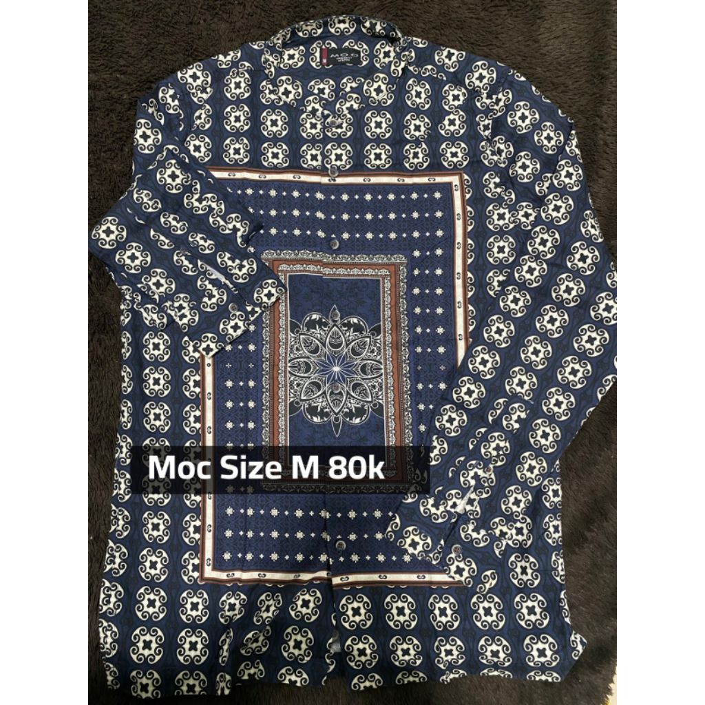 PRELOVED KEMEJA BATIK MOC