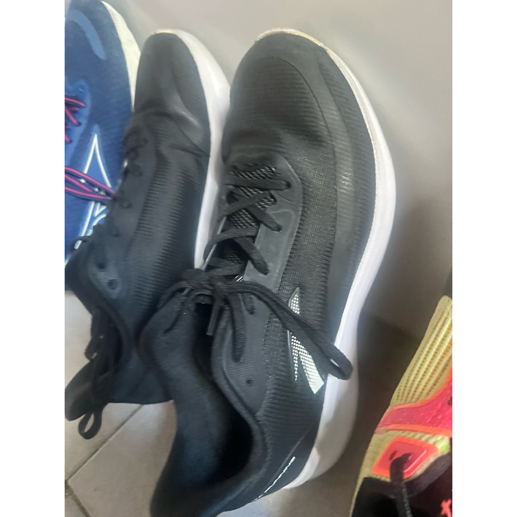 Sepatu Second Running ANTA ORIGINAL SIZE 39 100%