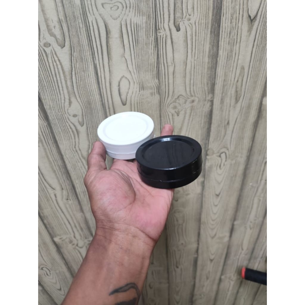 wadah pomade /pot lulur / pot cream uk 100 gr isi paket /100 pcs