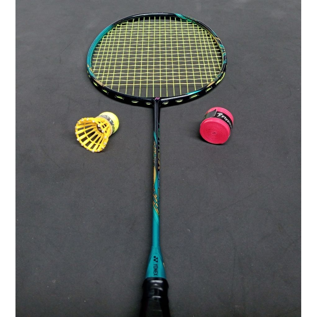 Raket badminton bekas second original yonex astrox 88s pro