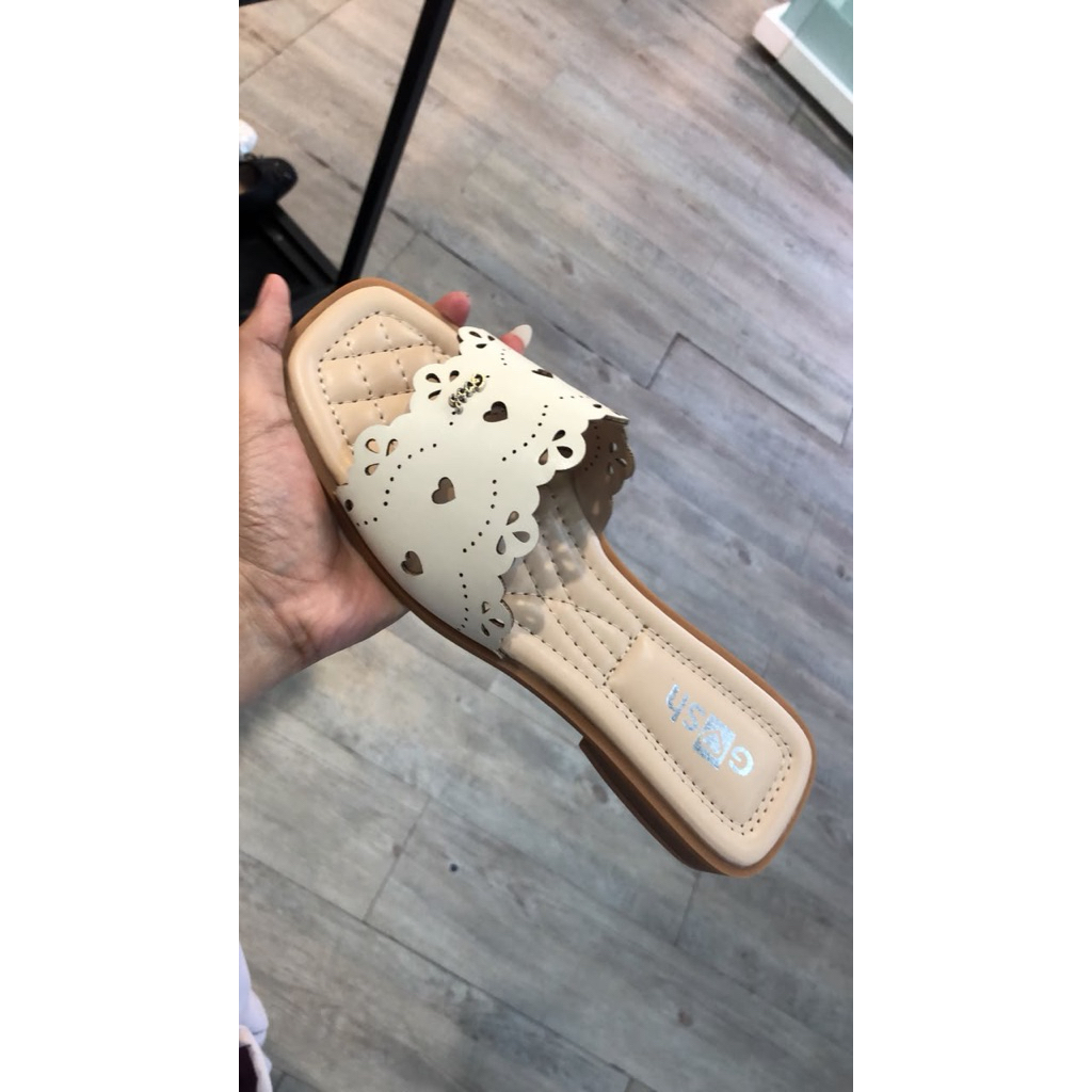 SANDAL GOSH ART 719
