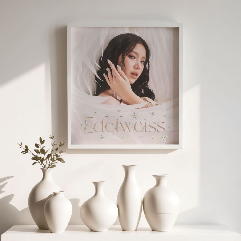 (TIARA ANDINI) POSTER HIASAN DINDING COVER ALBUM/SINGLE/EP MUSISI/BAND WALLDECOR PREMIUM FRAME BLOCK