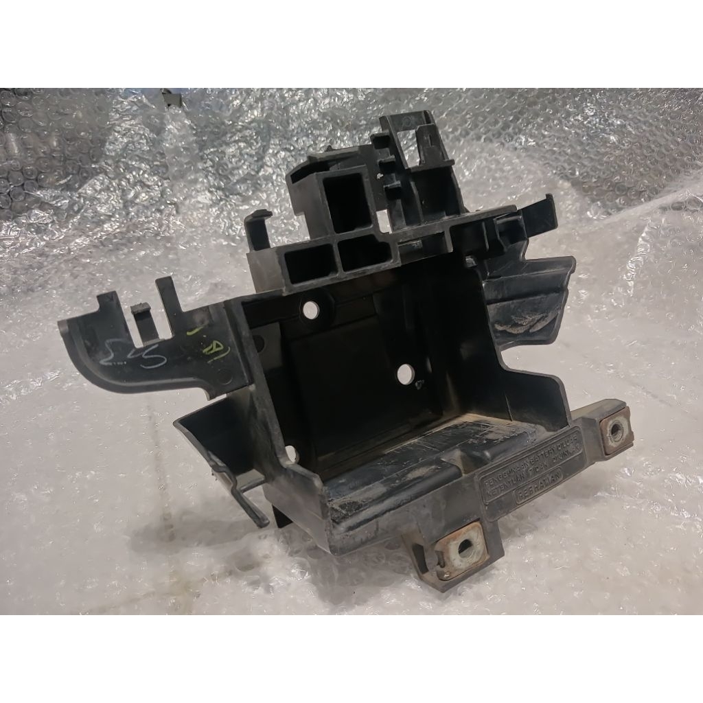 BOX AKI BREKET AKI WADAH AKI VERZA/CB VERZA/MP MONO FI ORIGINAL COPOTAN