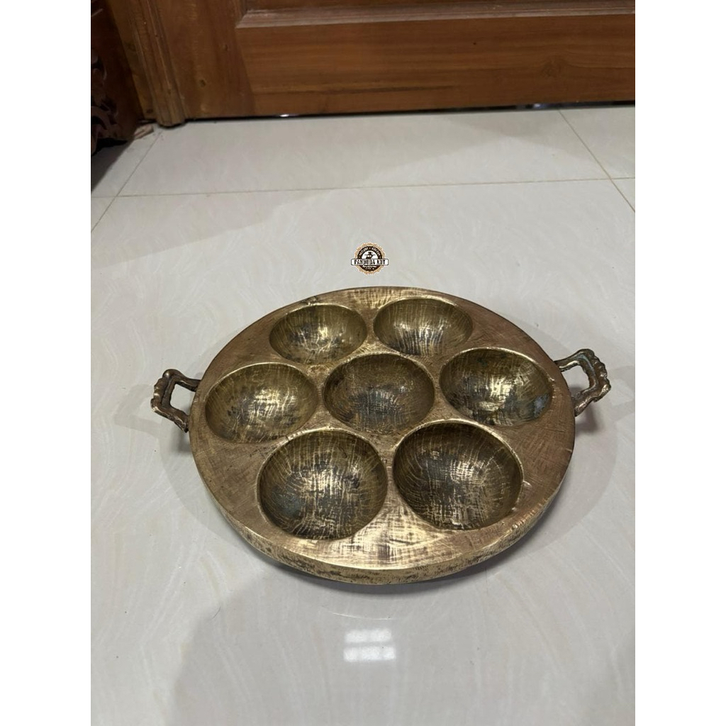 Cetakan kue lumpur/bikang lubang 7 kuningan lawas