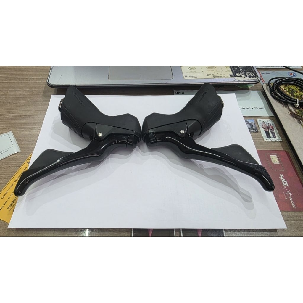Brifter Shimano 105 R7000 (kanan kiri)