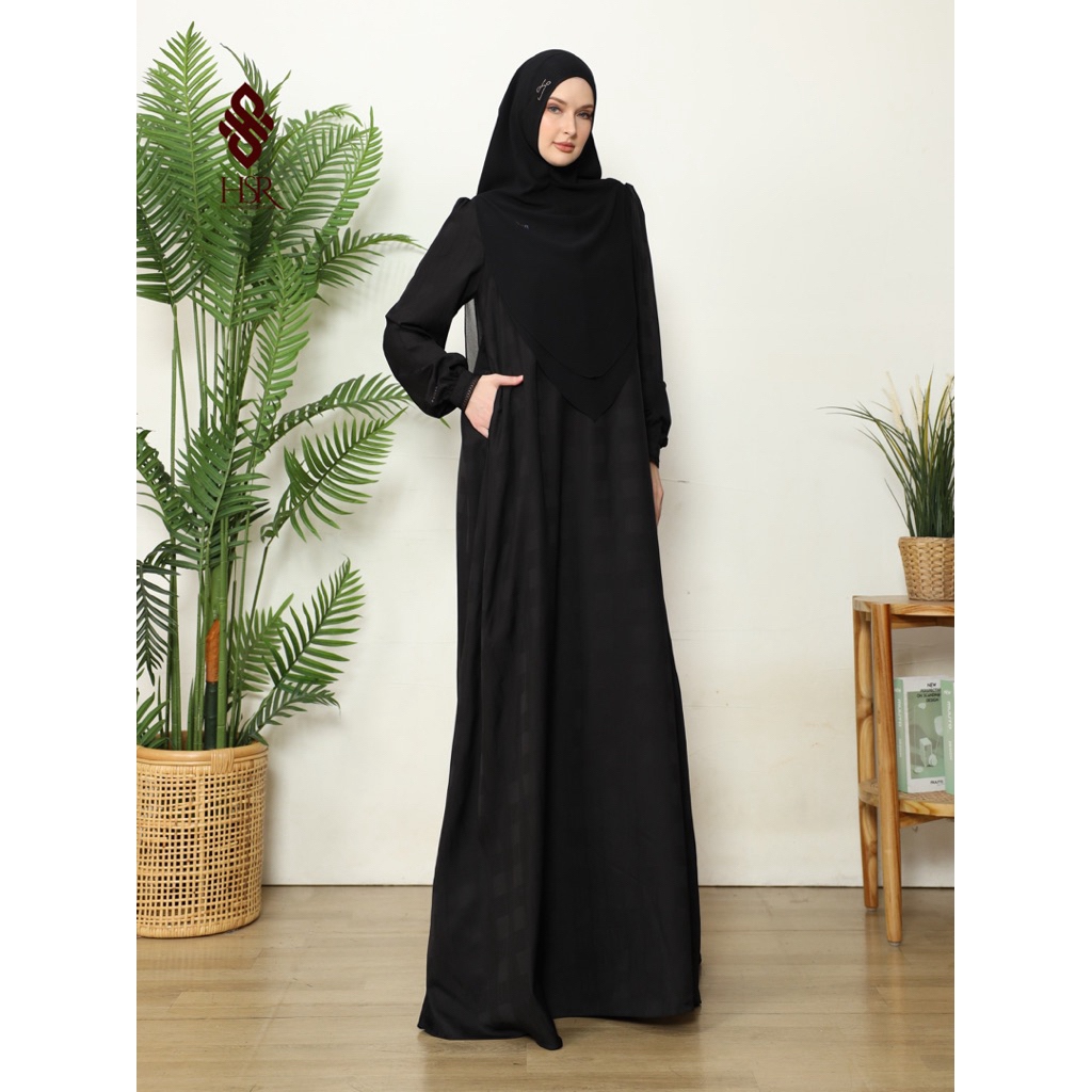 ZAKIA GAMIS