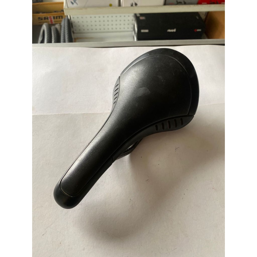 sadel fizik kurve carbon 2nd kode BB905488