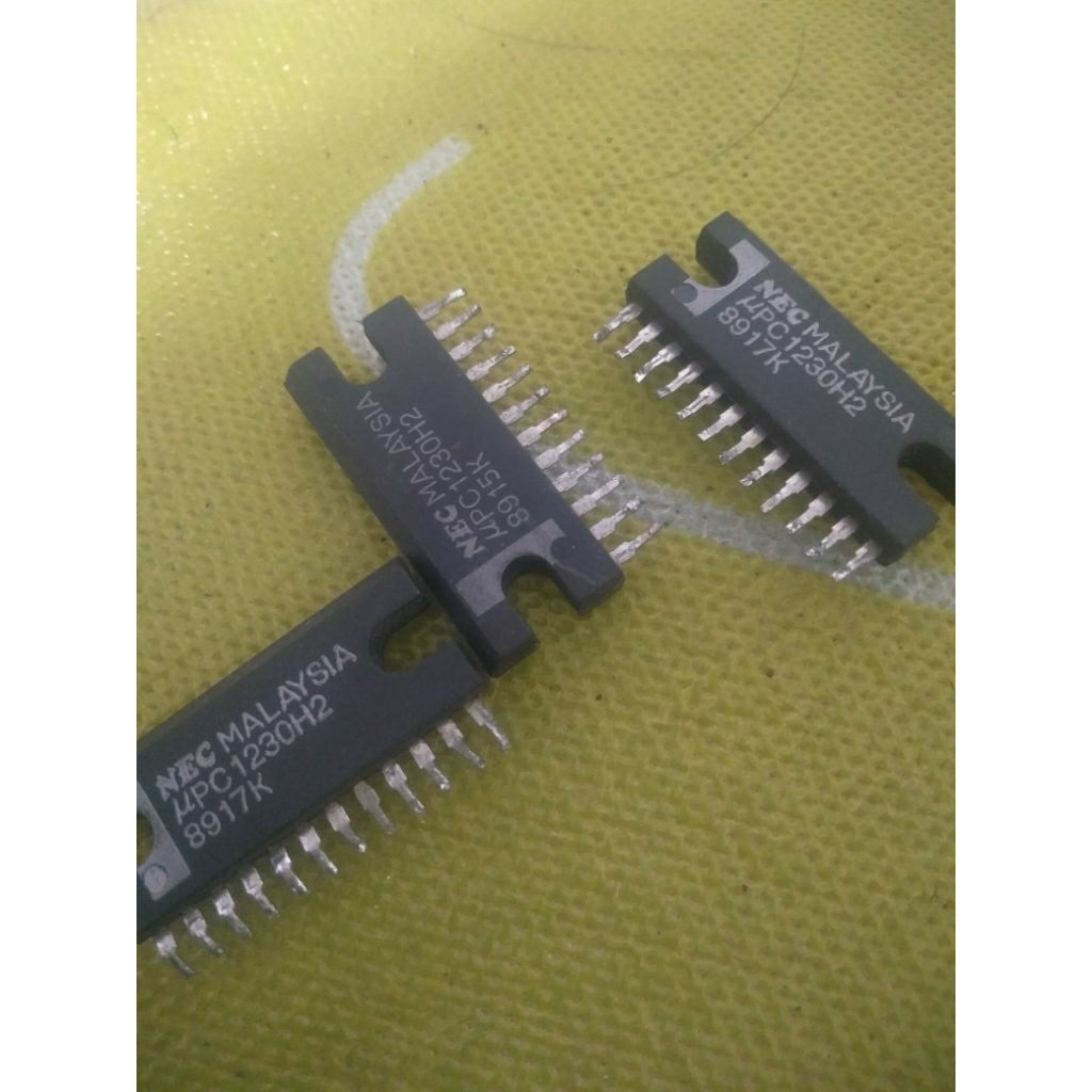 ic upc1230h2 NEC cabutan ic Power amplifier