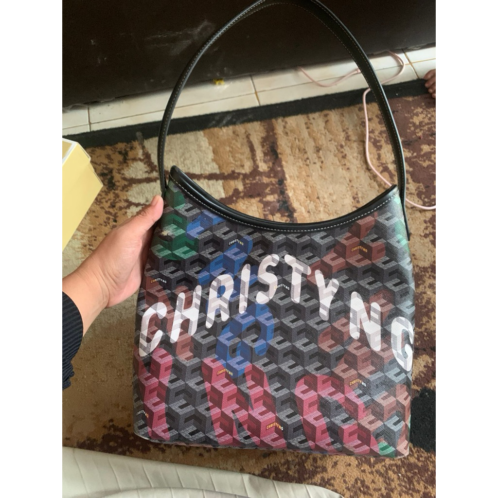 PRELOVED CHRISTY NG ORIGINAL