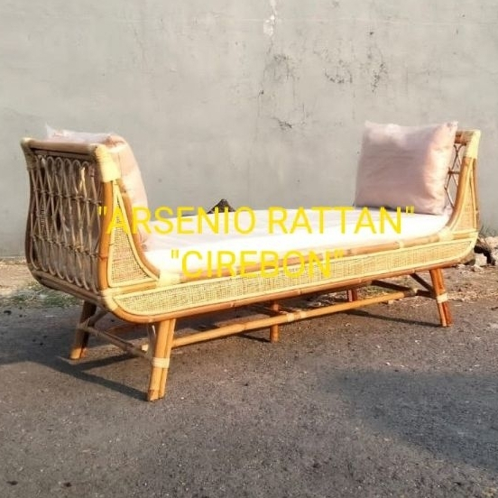 Kursi Sofa Bench Rotan