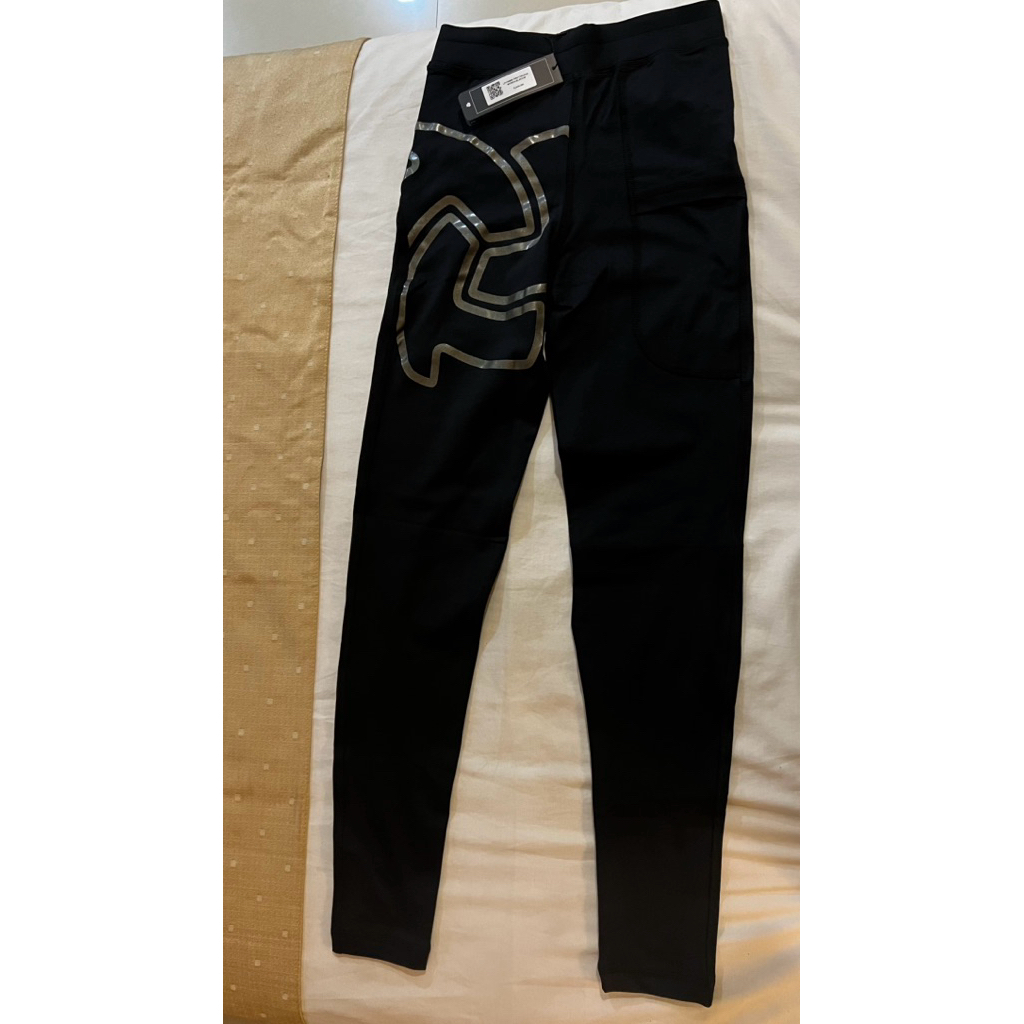 LEGGING TIENTO ORI NEW SIZE M (HARGA NETT)