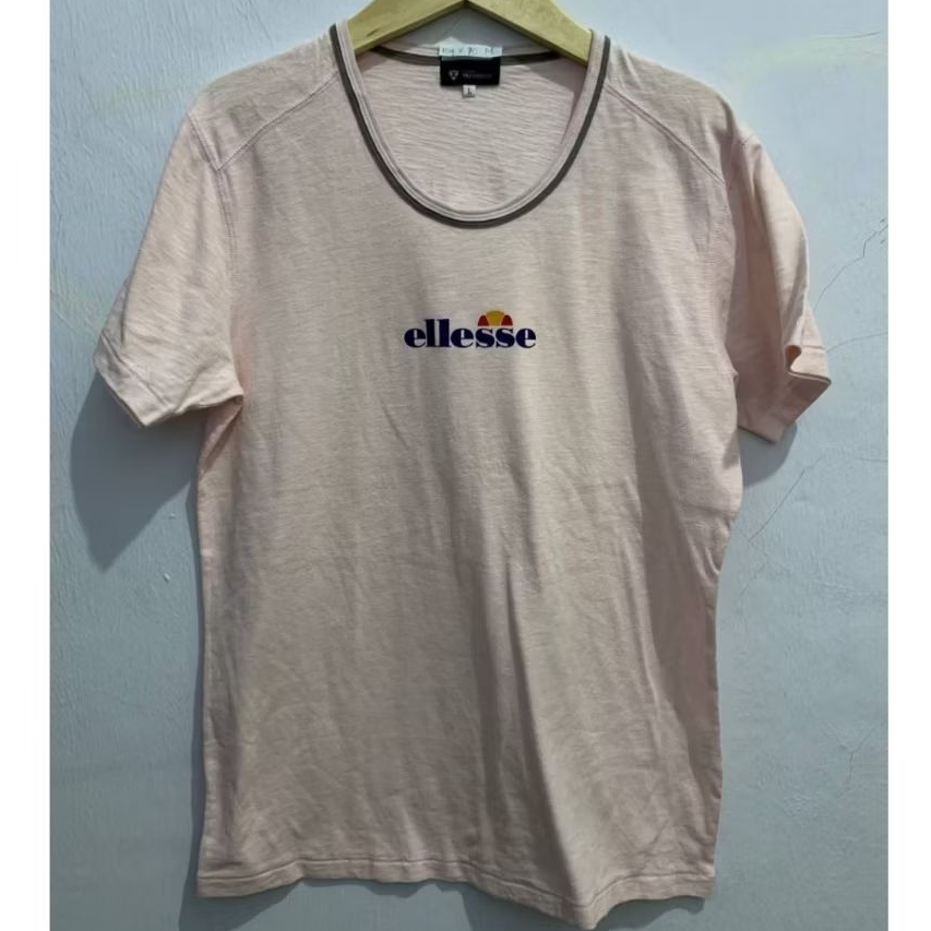 Kaos Ellesse
