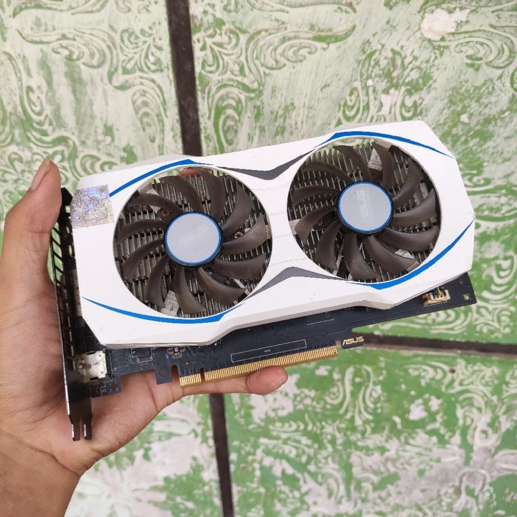 GTX 950 2GB GDDR5 - NO DISPLAY