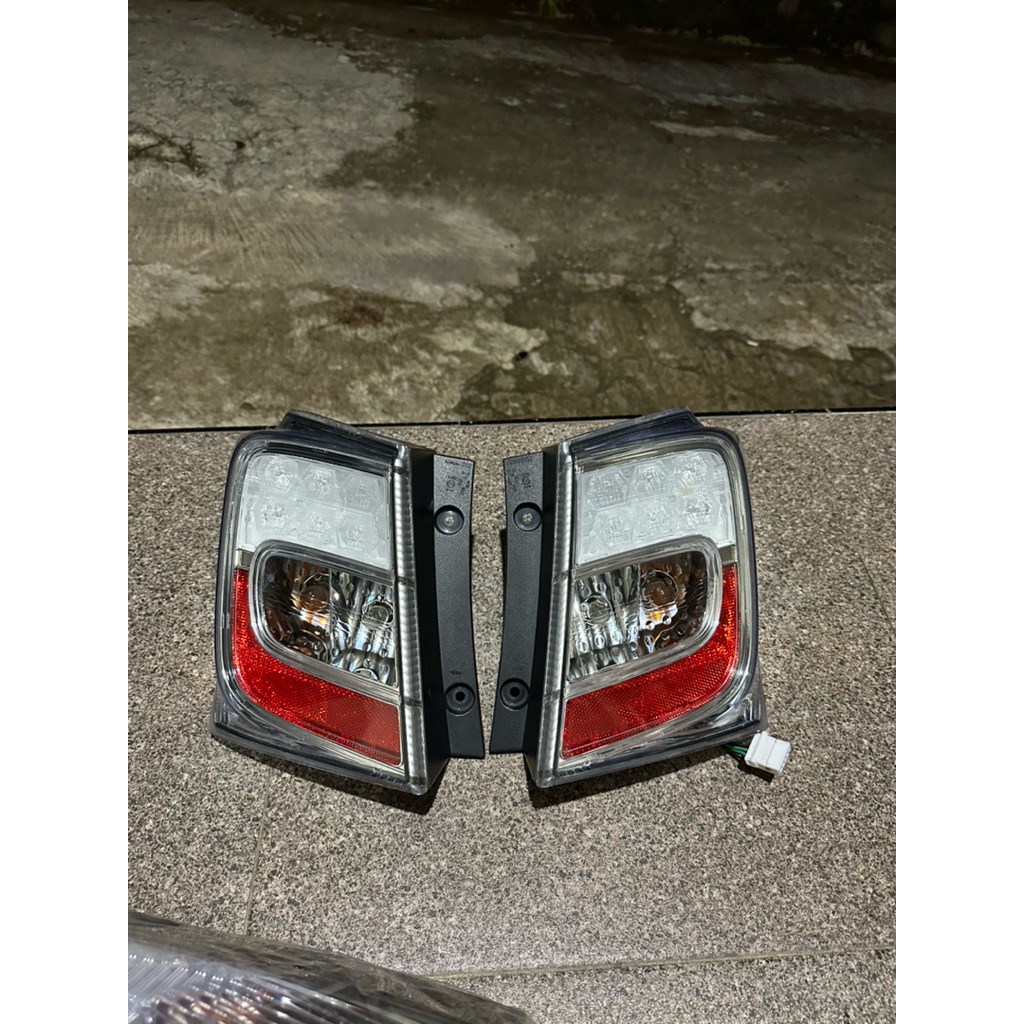 Stoplamp Freed Hybrid Bluelens