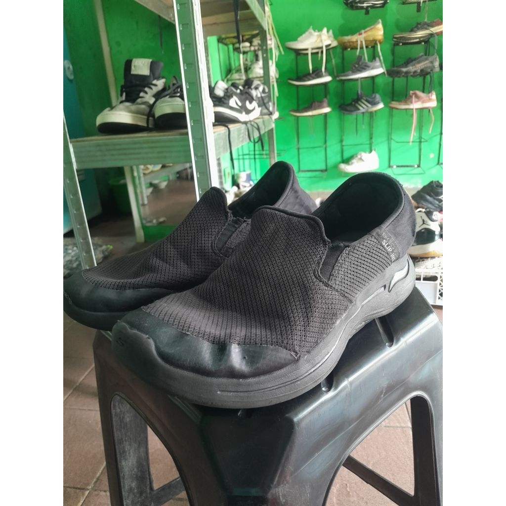 [SECOND ORIGINAL] Sepatu Skechers Slip-Ins Hitam Full Black Size 43