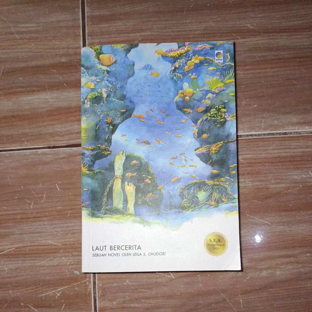 Preloved Novel Laut Bercerita