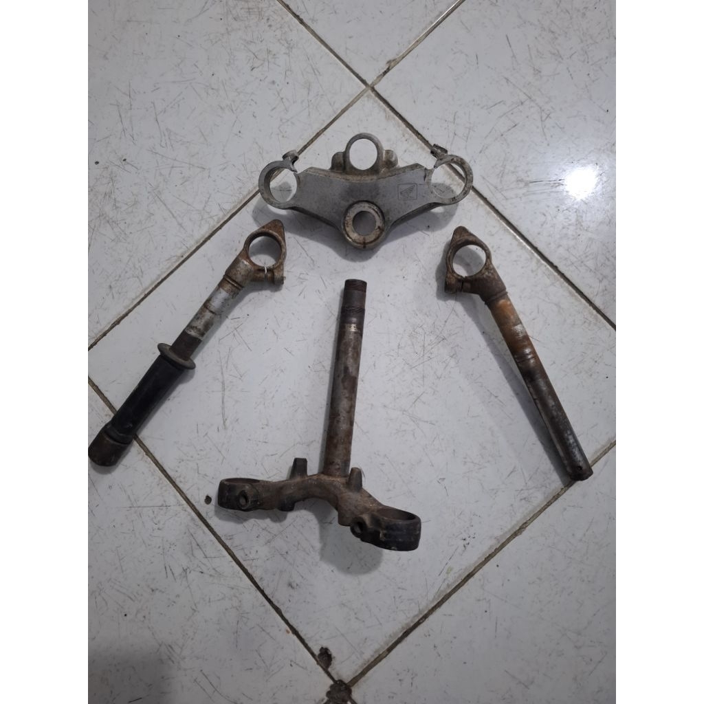Segitiga Atas Bawah + Stang Honda Nsr SP