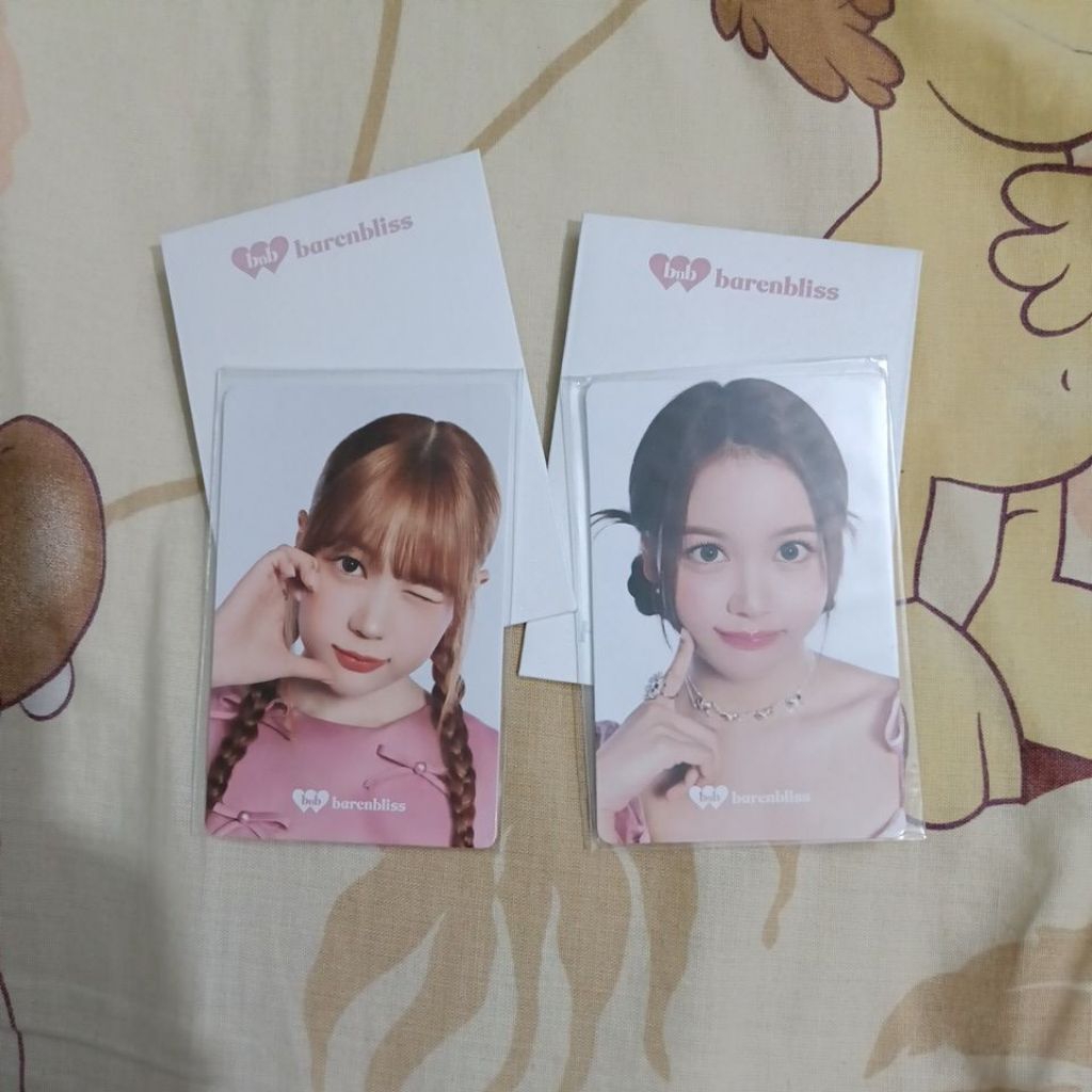 Official Carmen Yeon (V2) barenbliss pc h2h bnb photocard