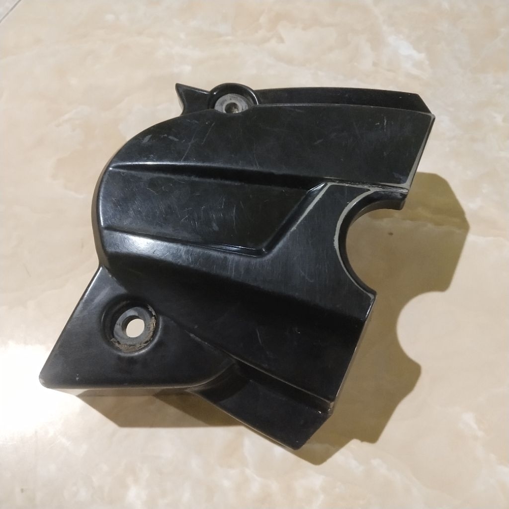Tutup Cover Gir Ger Gear Rantai Depan Yamaha New Vega R 110 Original Ori Yimm Second Copotan Motor