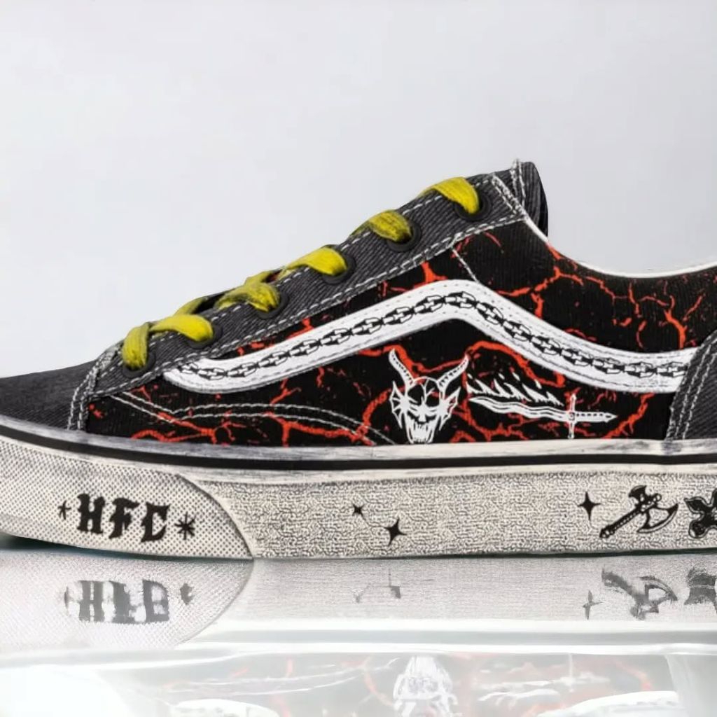 SNEAKERS $tyle 36 x Stranger Things