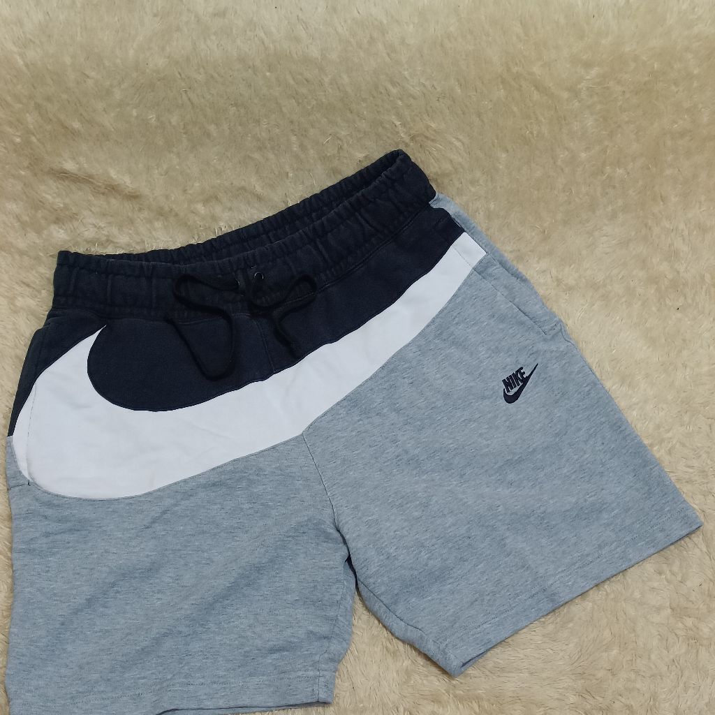 shortpants nike bigswoosh