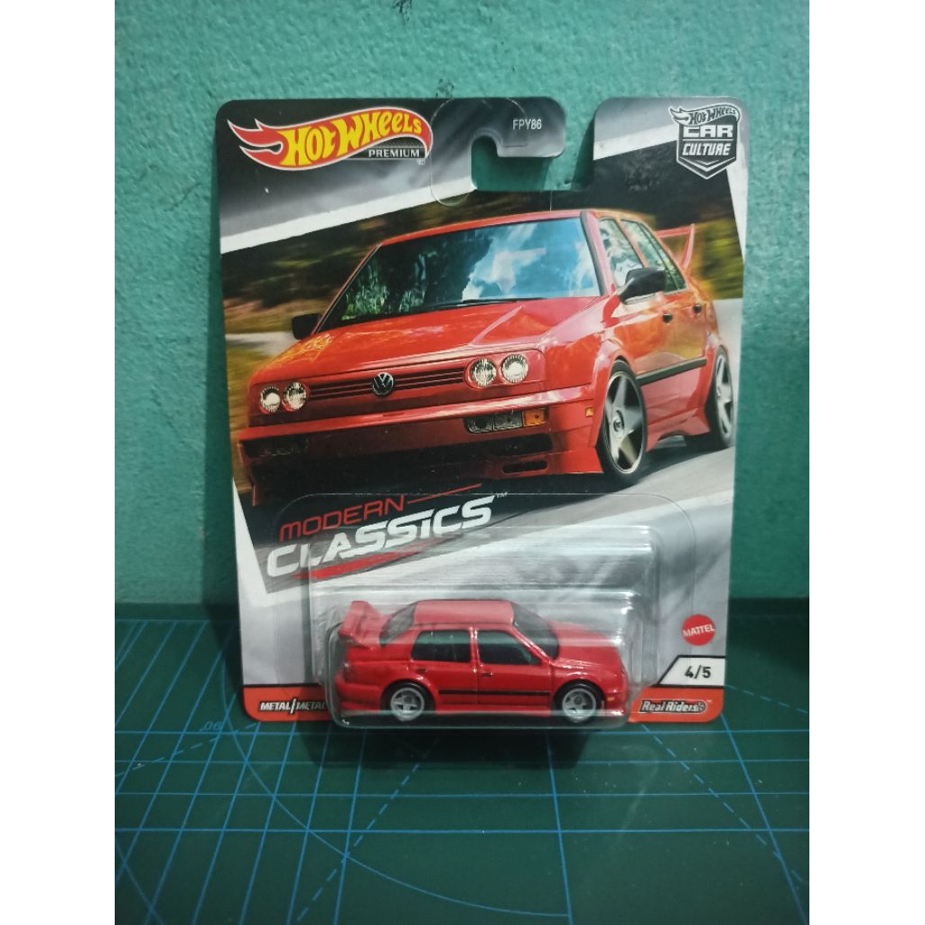HOTWHEELS VOLKSWAGEN JETTA MK3 MODERN CLASSICS