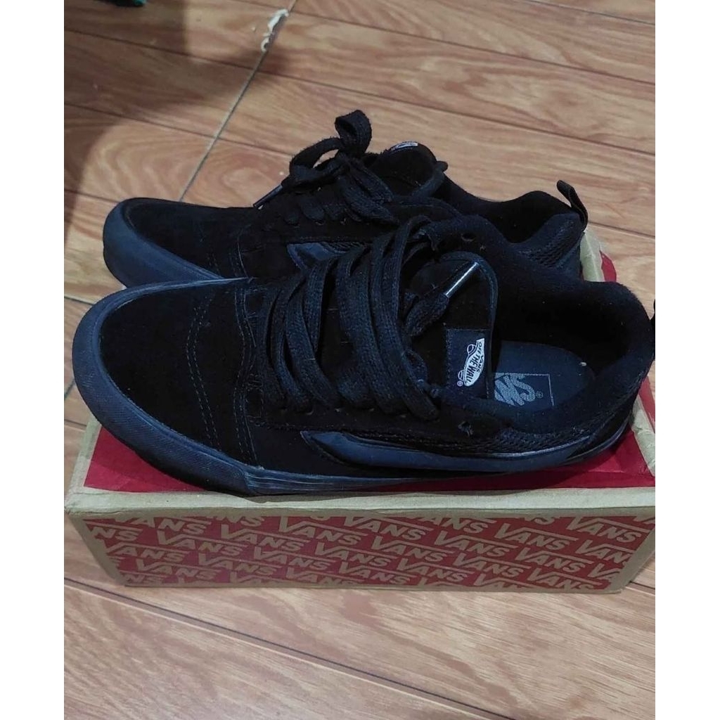 Vans Knu Black