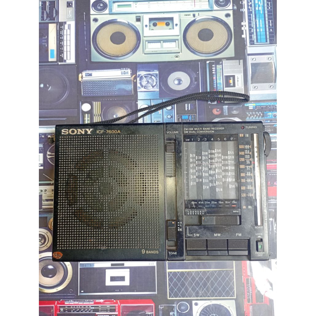 Radio jadul Sony icf-7600A