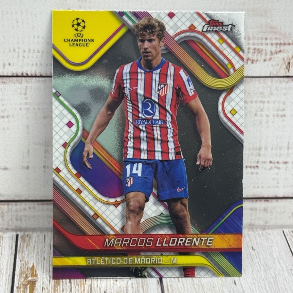 Kartu Bola Llorente Atletico Madrid Topps Finest Original