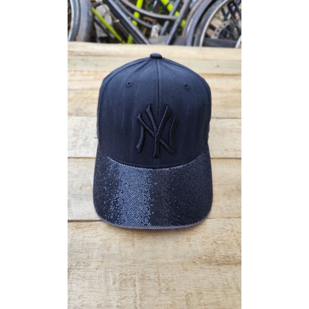 topi mlb cewek original