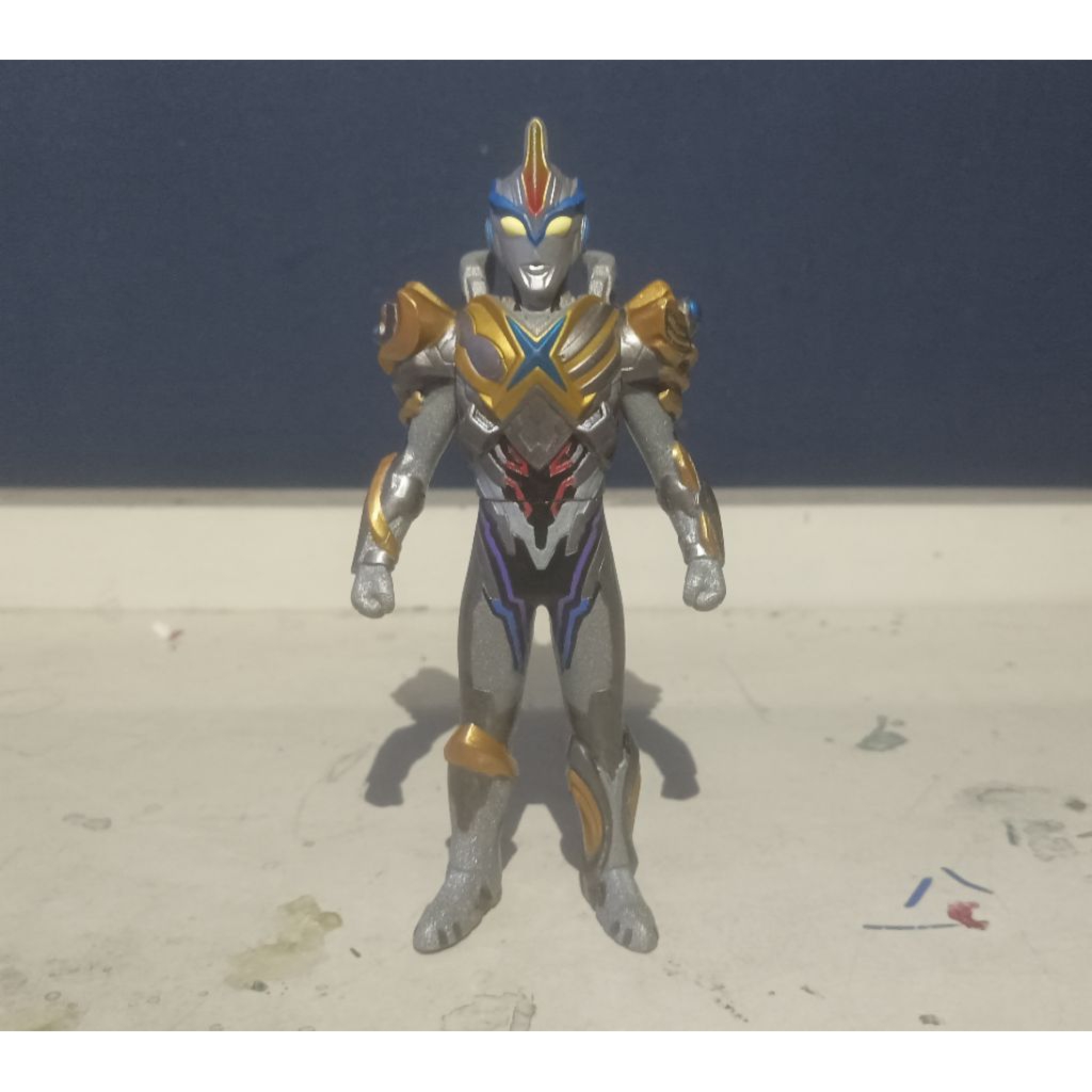 Sofubi Ultraman Exceed X Beta Spark Armor UMS 500 Costum Repaint (Repaint warna akurat)