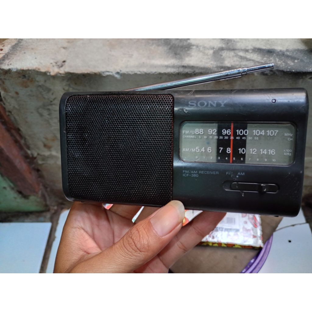 Radio Sony ICF 380