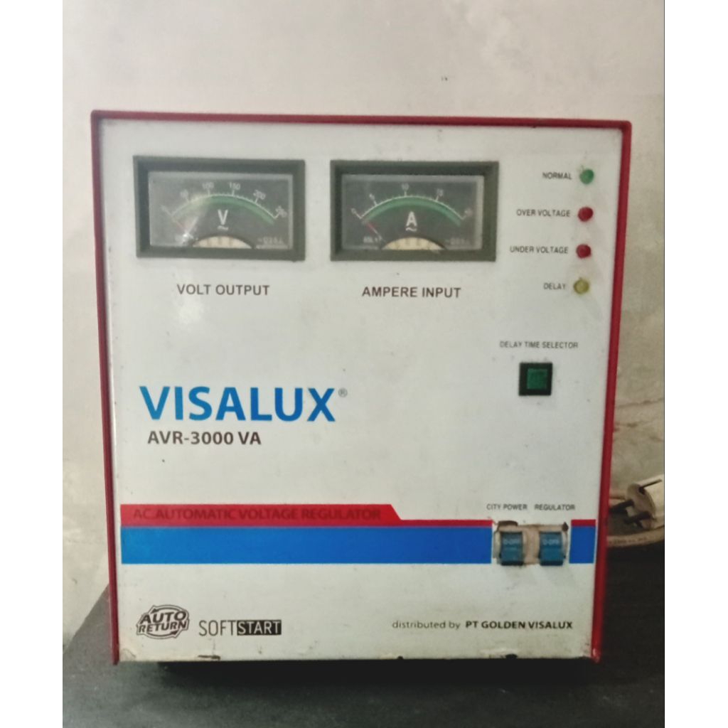 Stabilizer listrik merk Visalux 3000 watt