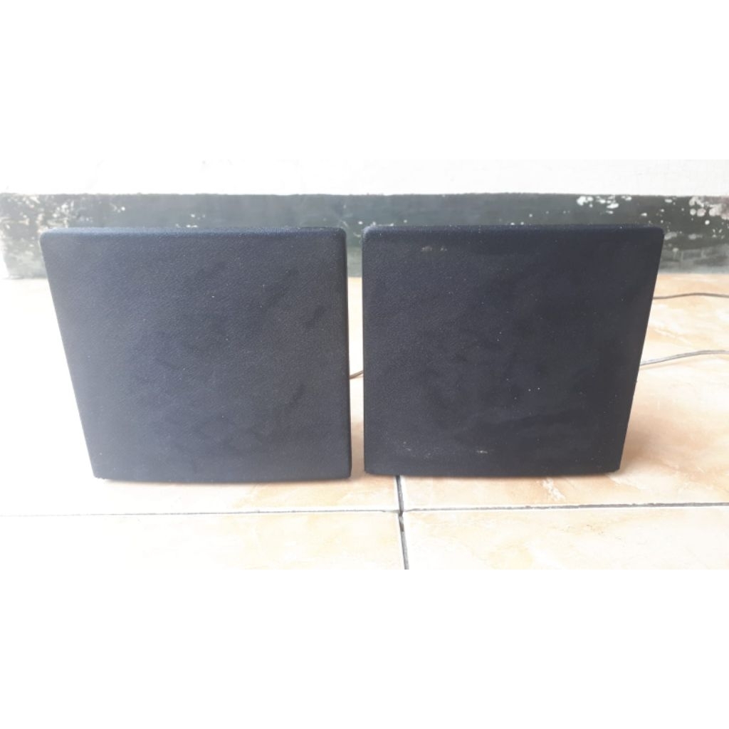 Speaker pasif LG Bekas