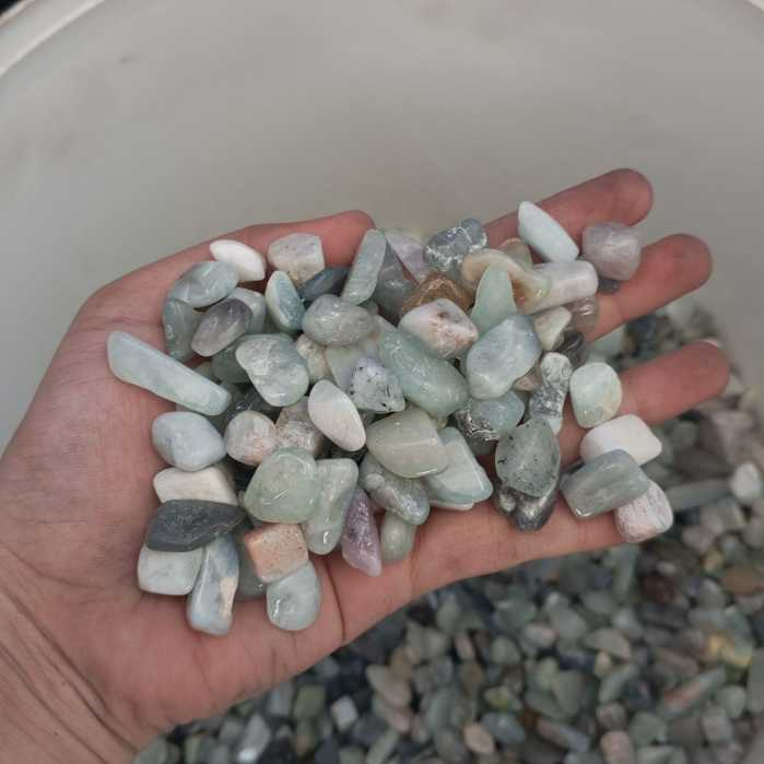 Batu Natural  Aquamarine Chip Gravel 9-12 mm paket 100 gram