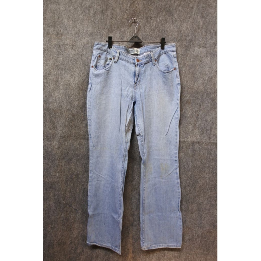Celana Jeans signature Levi’s DEFECT low rise bootcut Original Vintage second preloved