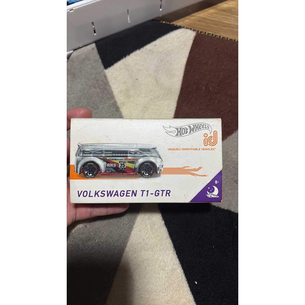 Hotwheels ID Volkswagen T1 GTR