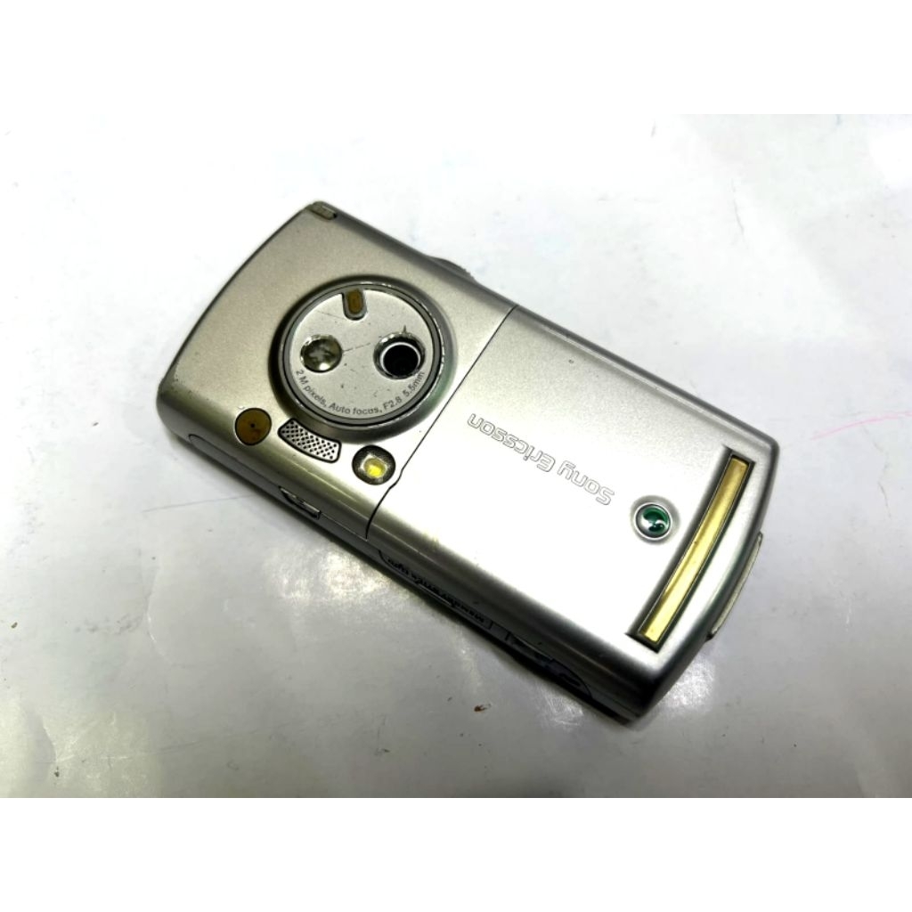 Sony Ericsson P990i Minusan cocok buat Pajangan dikoleksi