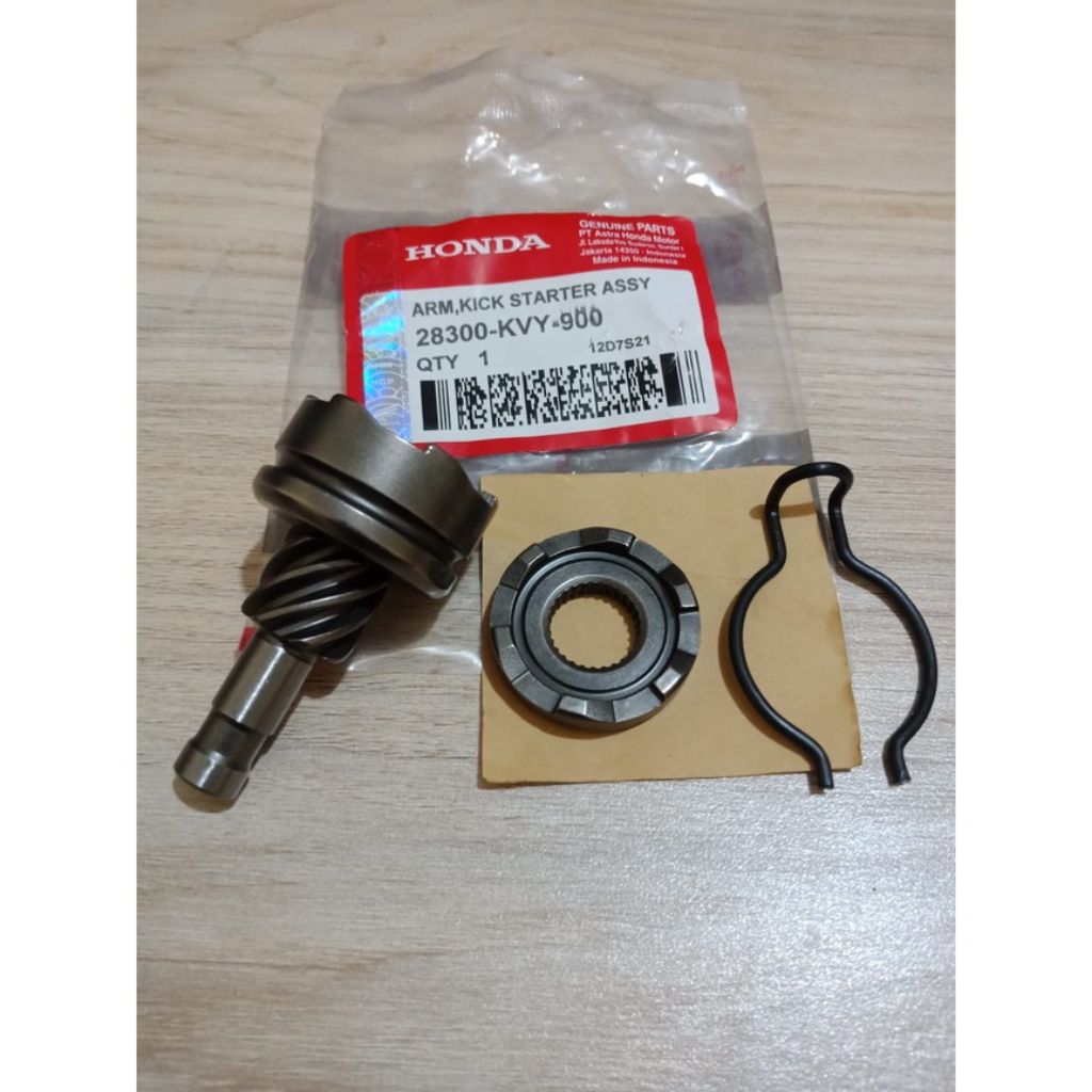 GIGI LAWAN ENGKOL /PINION BEAT KARBU