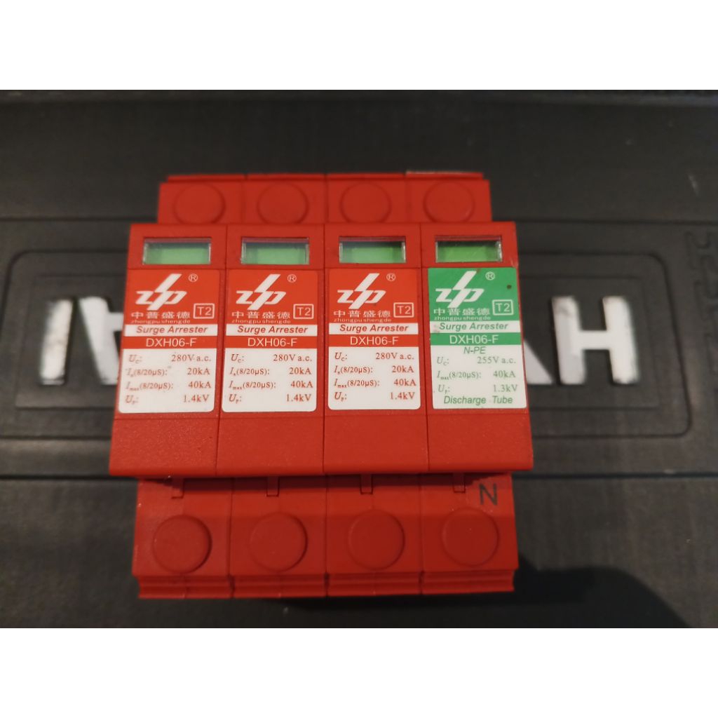 Surge Protector /Contactor 3 Phase & 1 Phase ZIP New. Surge Arrester.