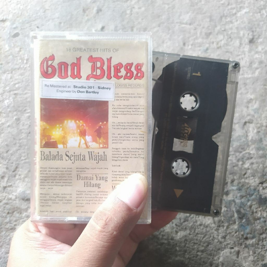 Kaset Pita God Bless - Greatest Hits