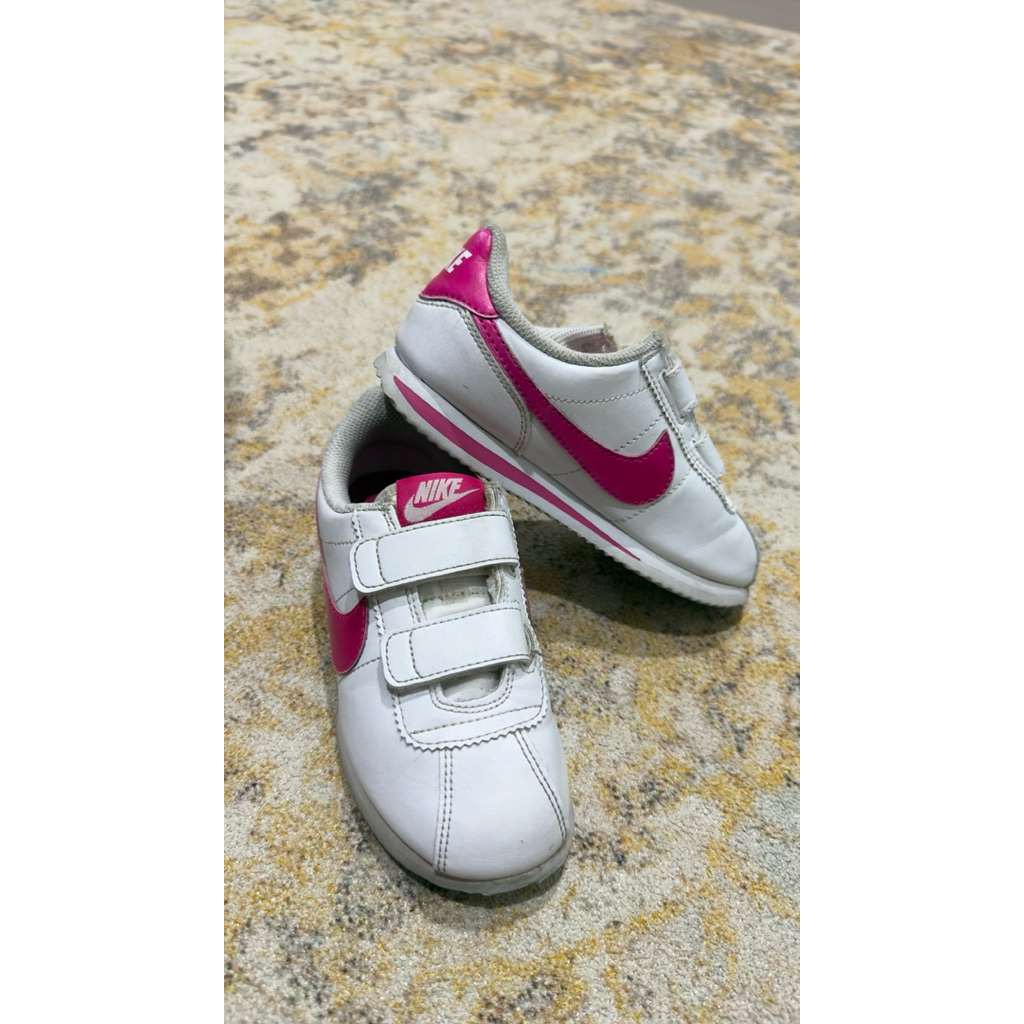 preloved Nike cortez pink kids 12C