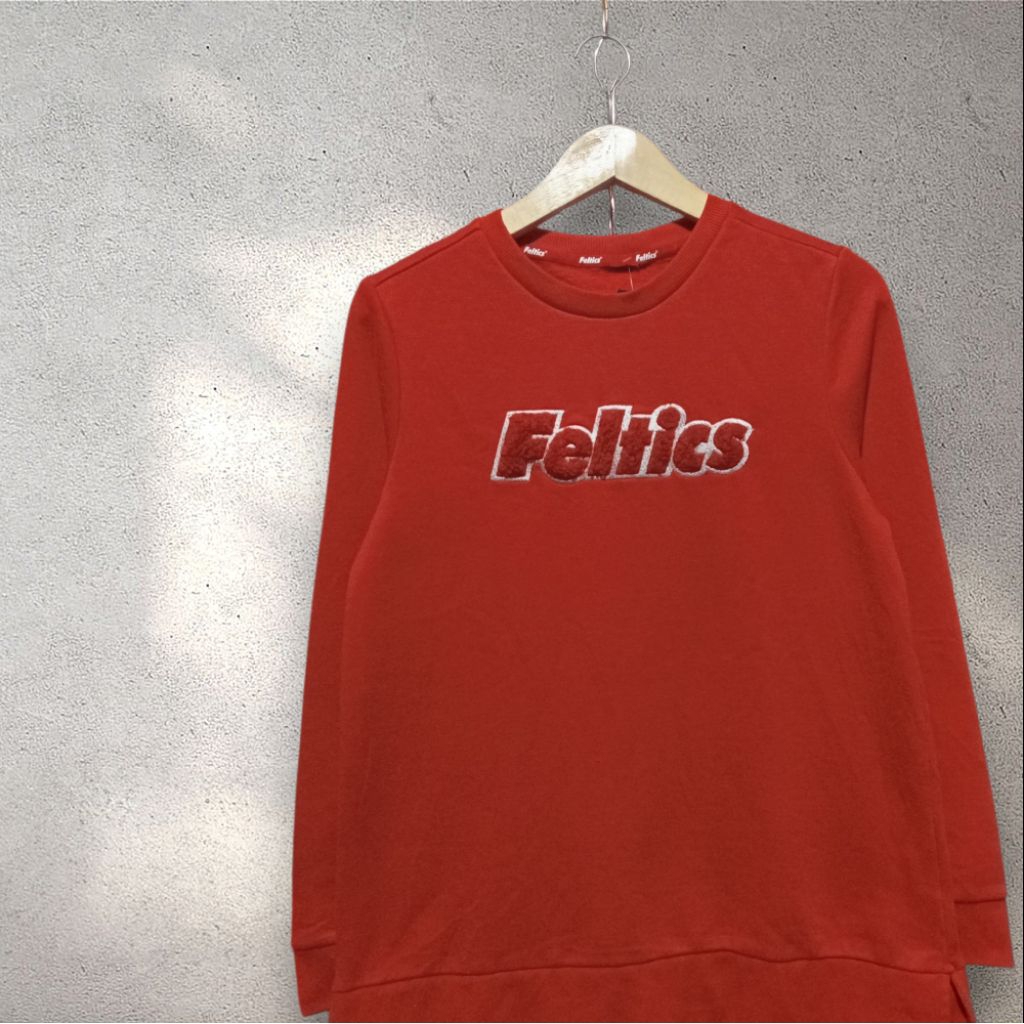 Crewneck Feltics Towel