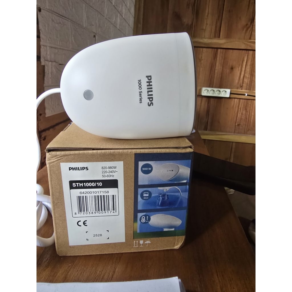Setrika Uap philips STH1000/100 PHILIPS Handheld Steamer STH1000 Bekas Baru Sekali Pakai