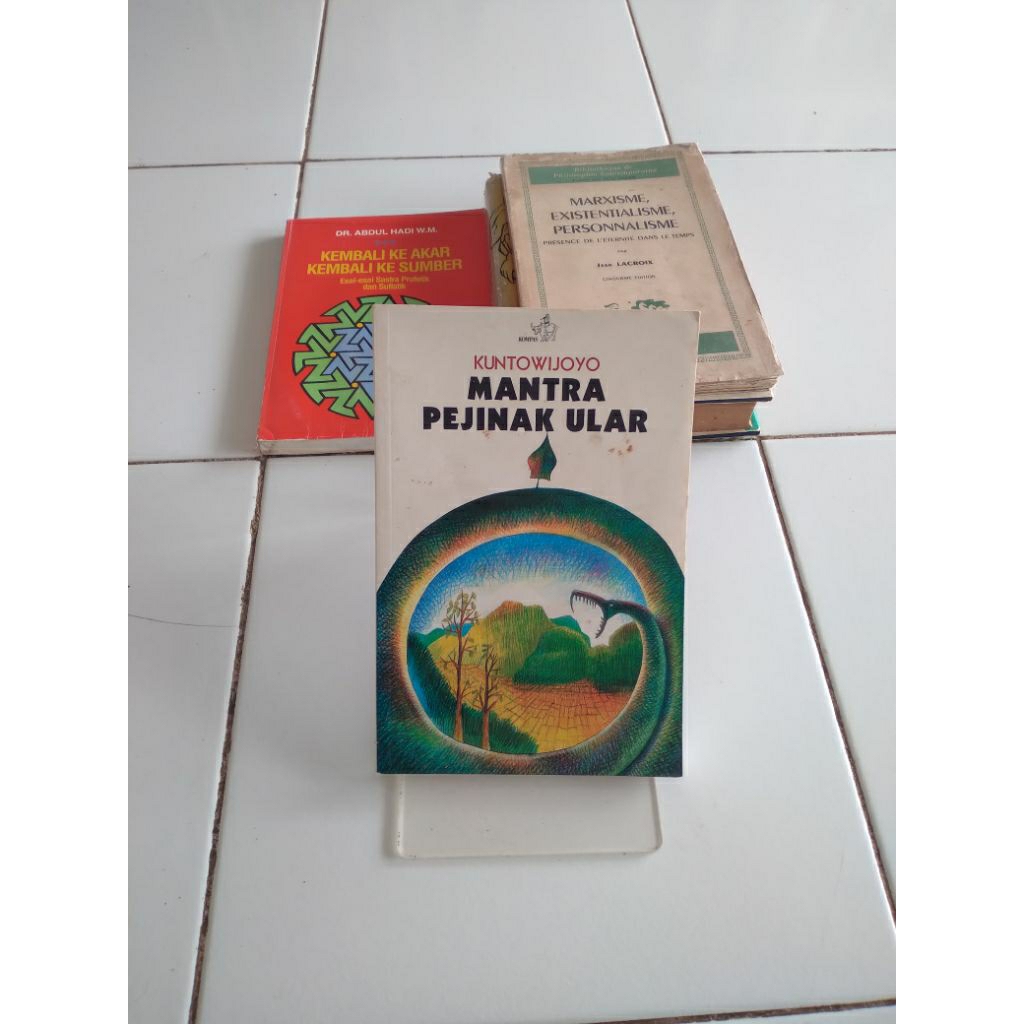 kuntowijoyo mantra pejinak ular