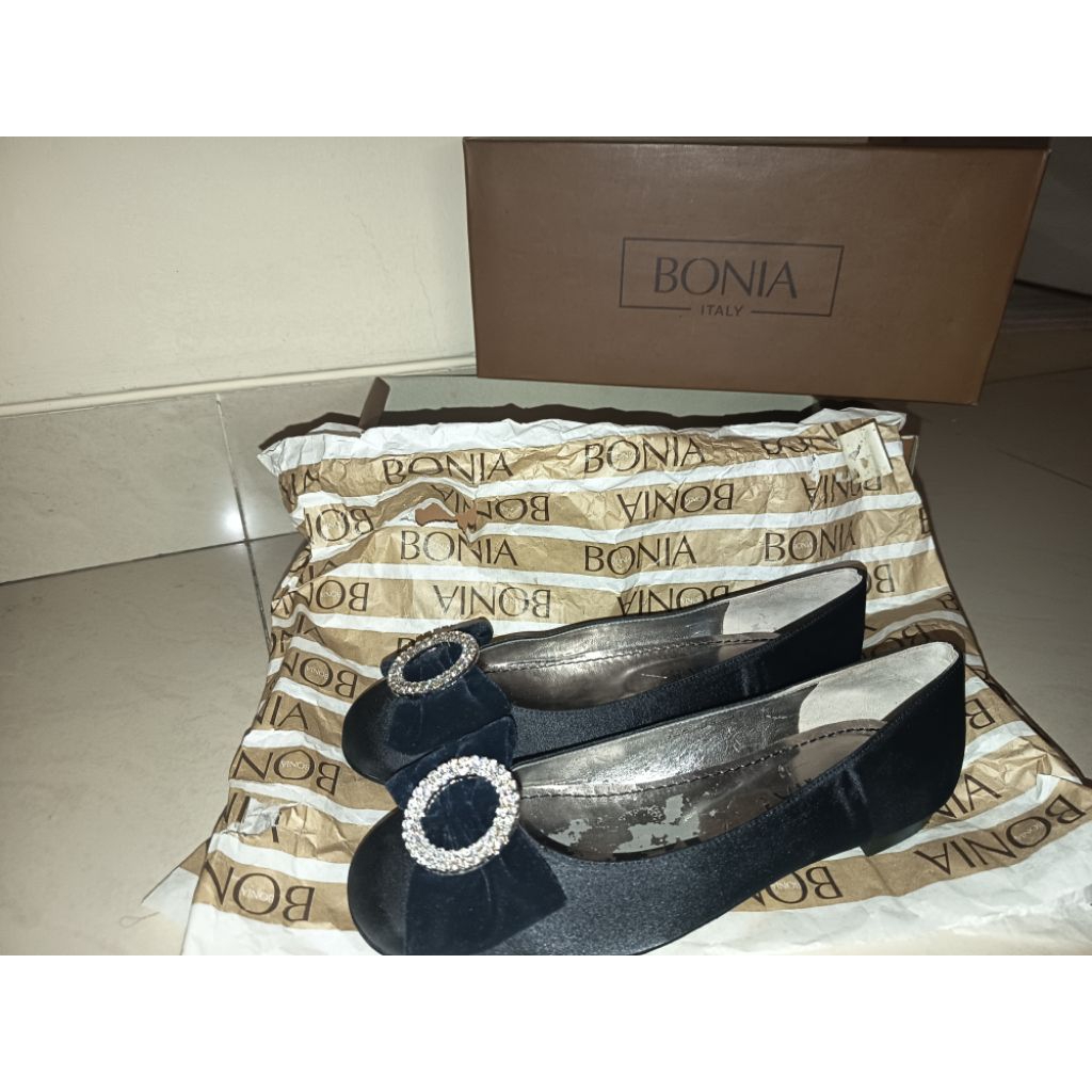 Sepatu Bonia Preloved