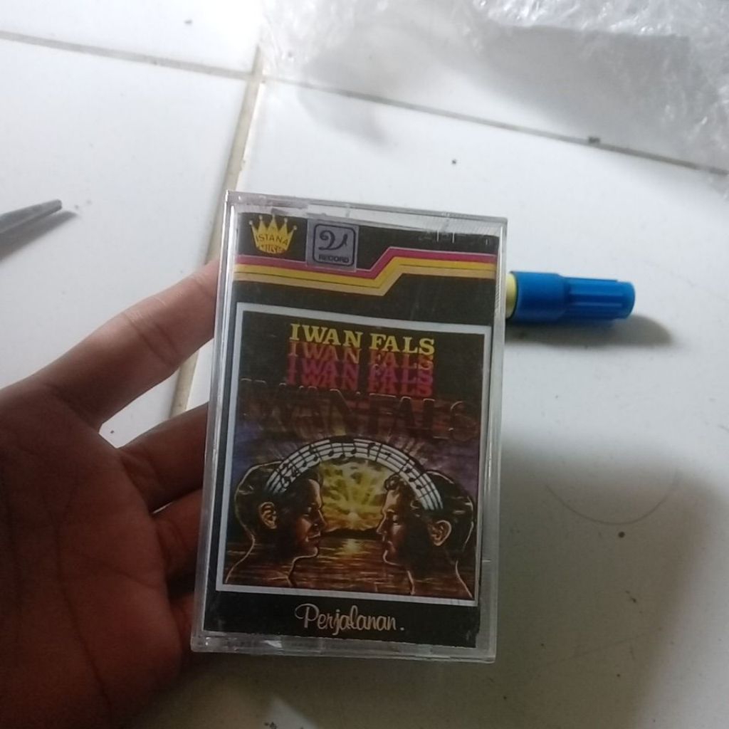 IWAN FALS  PERJALANAN KASET PITA